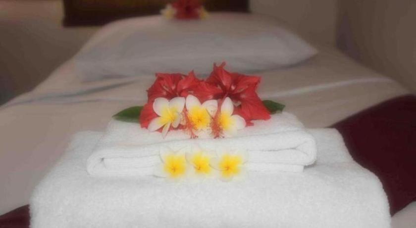 Al-Isha Dharamshala Hotell Kuta Lombok Exteriör bild