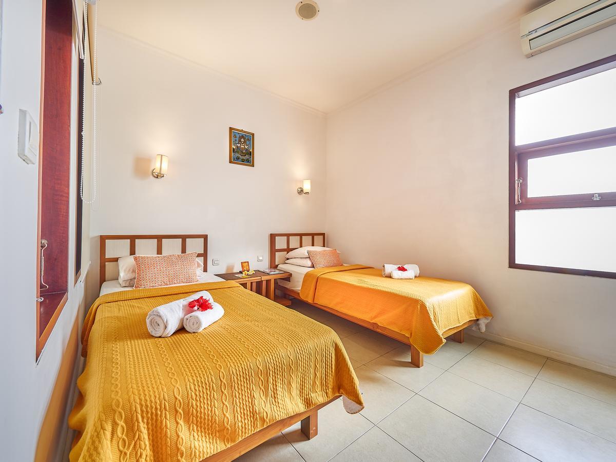 Al-Isha Dharamshala Hotell Kuta Lombok Exteriör bild