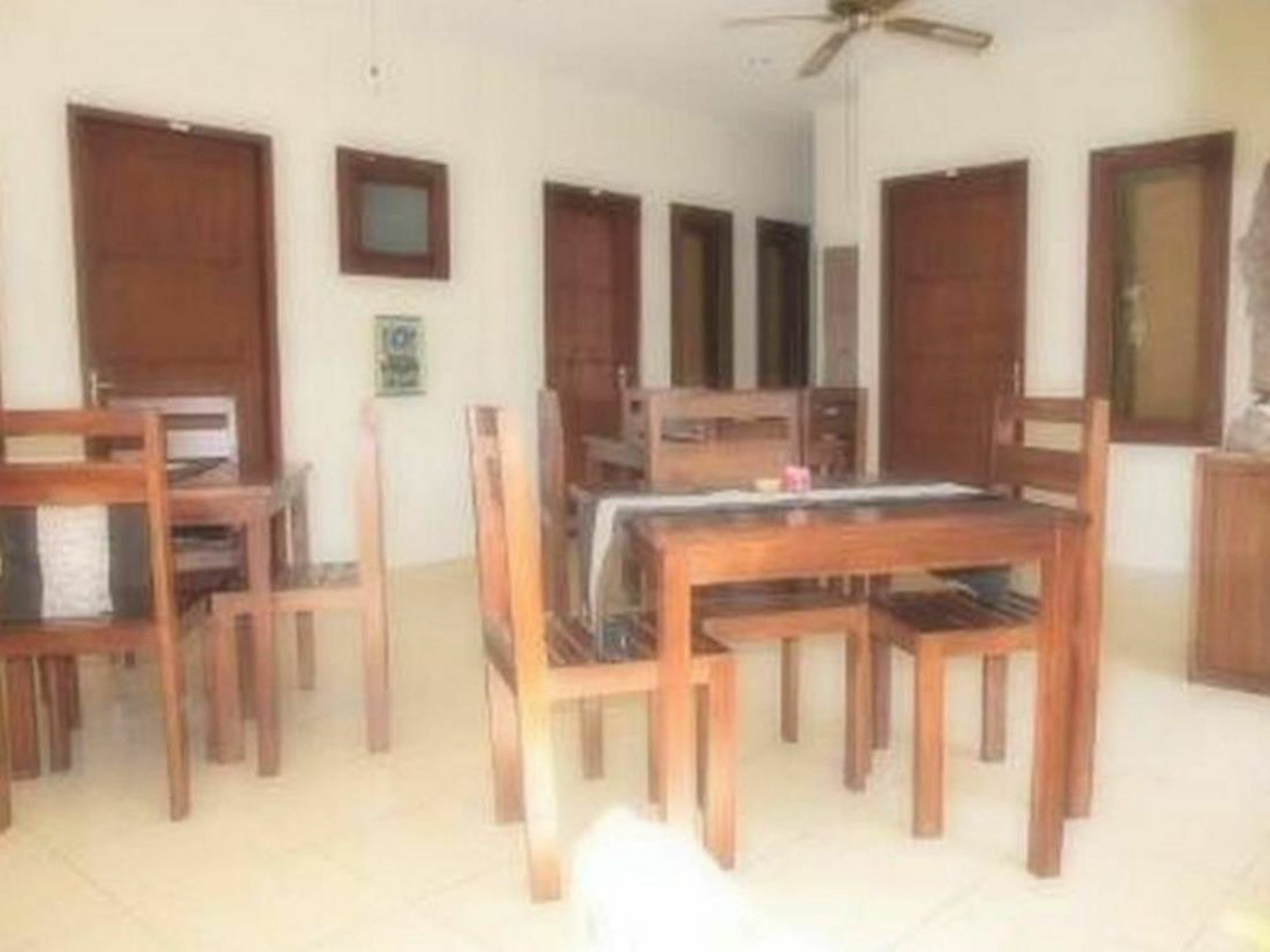 Al-Isha Dharamshala Hotell Kuta Lombok Exteriör bild